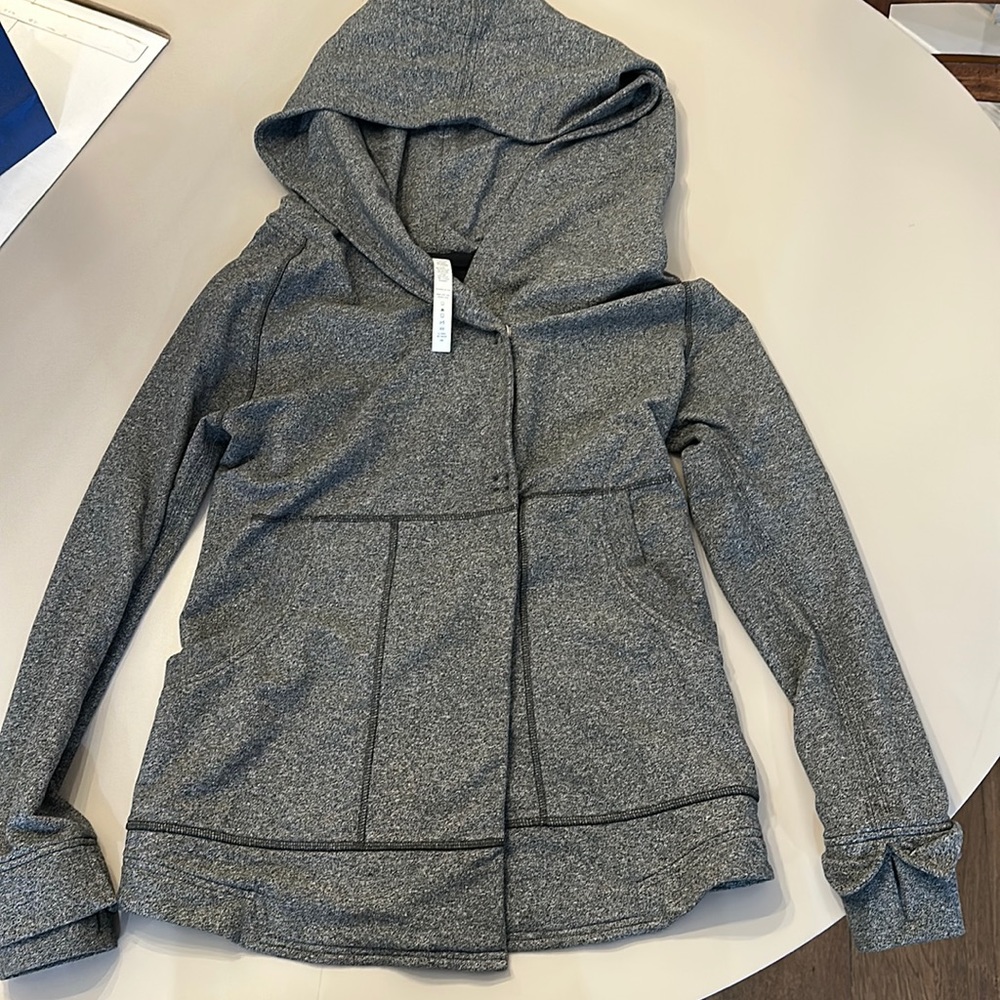 Lululemon coat